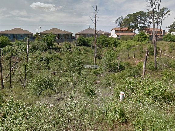 5th image of Pahala Ct