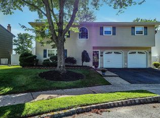 28 Eli Rd, Colonia, NJ 07067