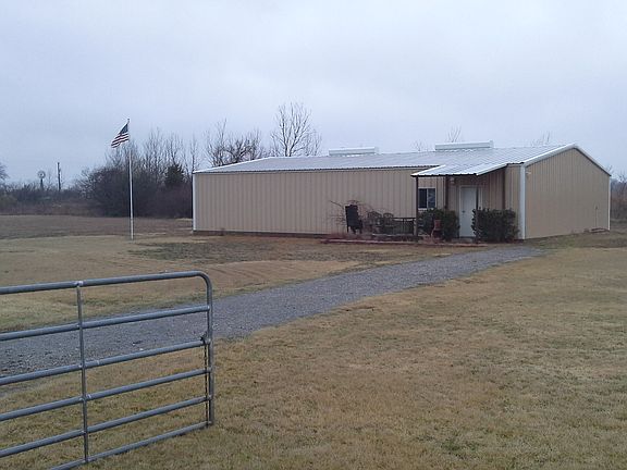 5th image of 113 Seneca Dr