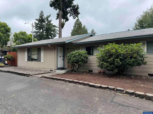 12835 SE Foster Rd, Portland, OR 97236
