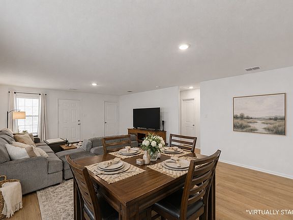 5th image of 7421 Gray Wolf Ln