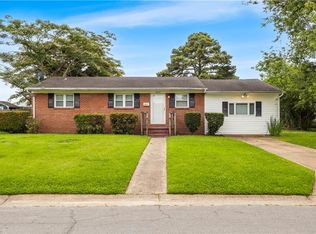 8025 Lynnbrook Dr, Norfolk, VA 23518