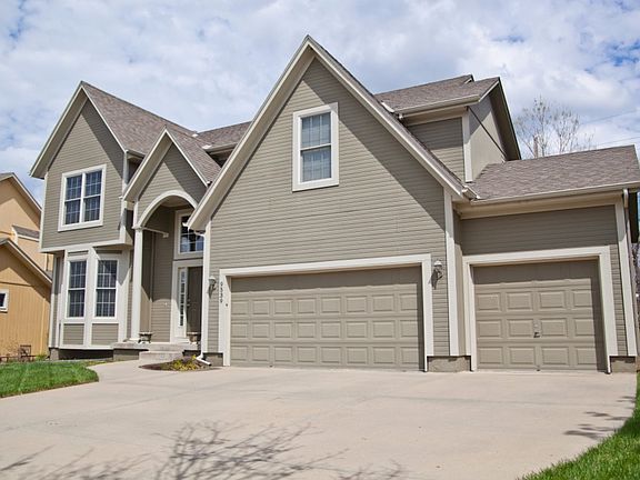 2nd image of 9539 Tallgrass Dr
