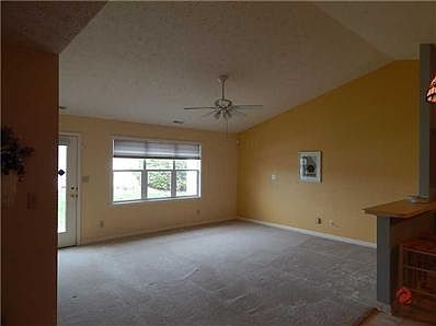 3rd image of 3904 Gray Pond Ct