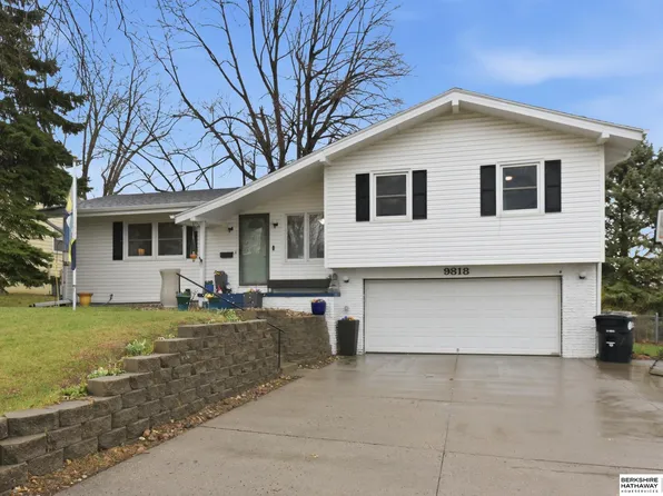 9818 Evans St, Omaha, NE 68134
