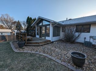 1109 Boone St #1109, Pella, IA 50219