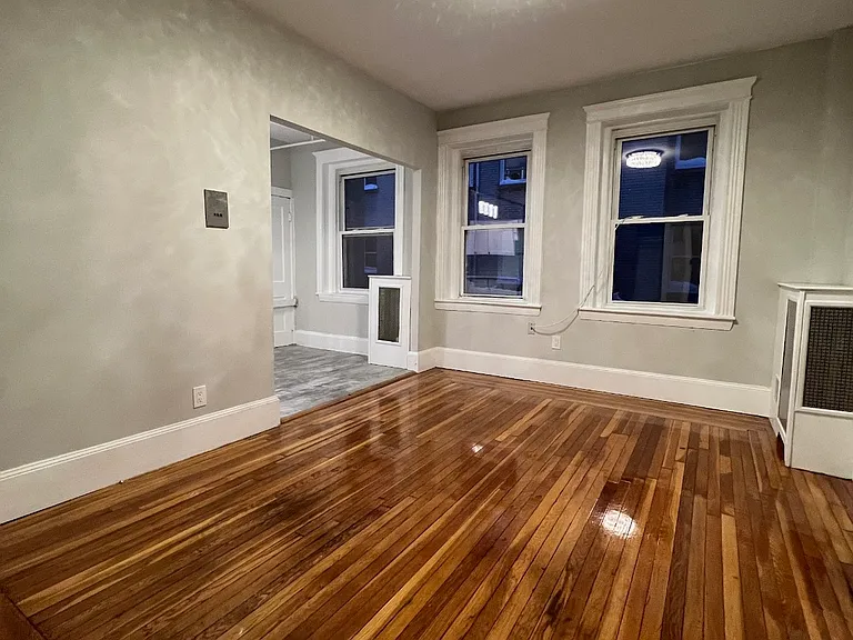 1024 Commonwealth Ave #305 — Photo 4