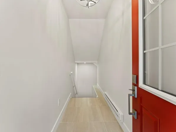 320 Ramsay St #2, Amherstburg, ON N9V 1Y5