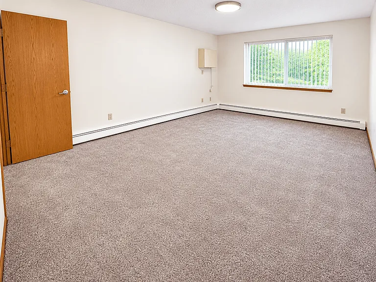 Dove Tree Apartments — Photo 44