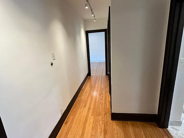 1123 Bonnie Brae Pl #2 — Photo 21