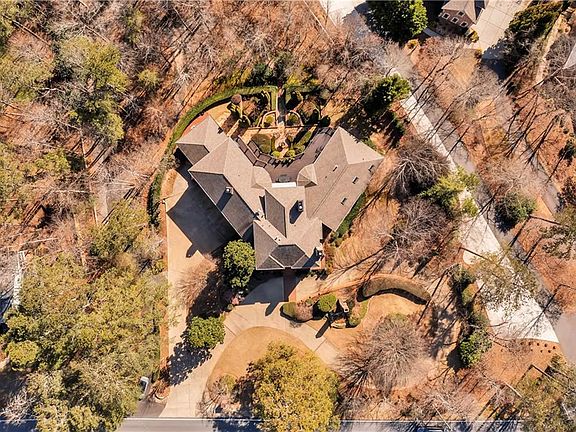 2nd image of 3832 Wesley Chapel Rd