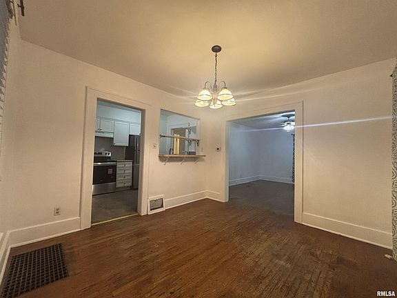 5th image of 145 N Illinois St