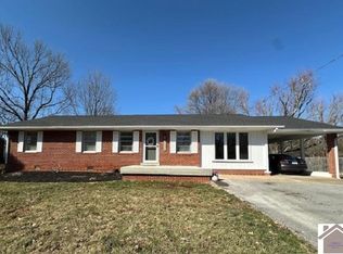 1502 Johnson Blvd, Murray, KY 42071