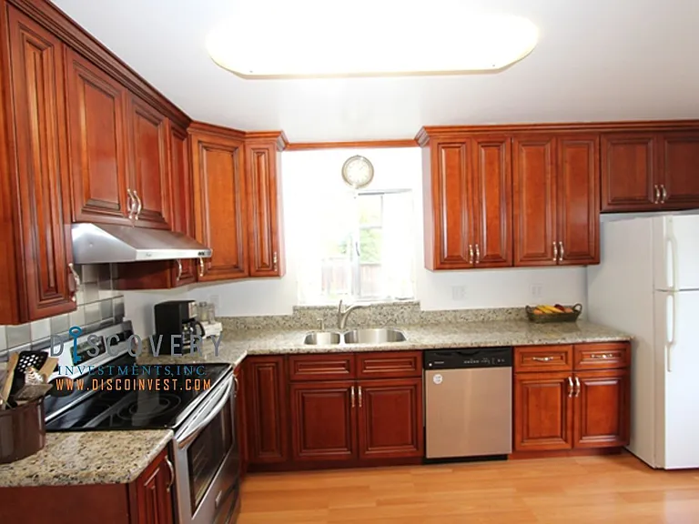 26 Sylvan Way — Photo 3