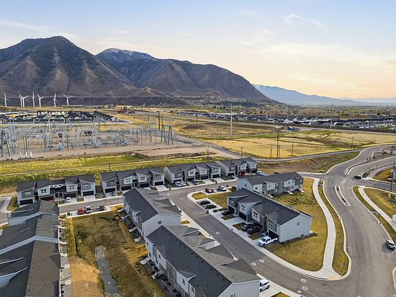 4th image of 4025 S Sage Wood Ave