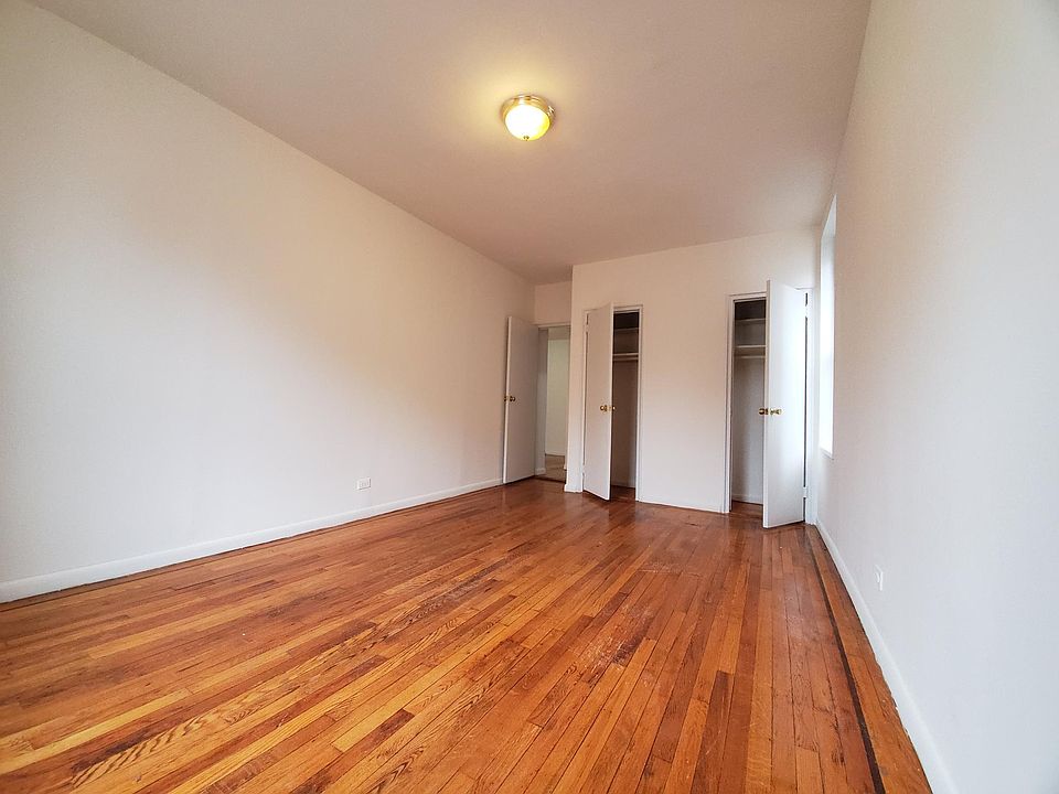 2nd image of 1220 Morris Ave #58