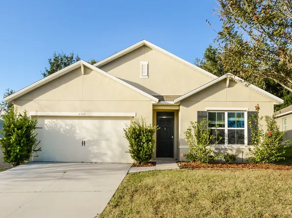 2372 Valhalla Dr, Tavares, FL 32778