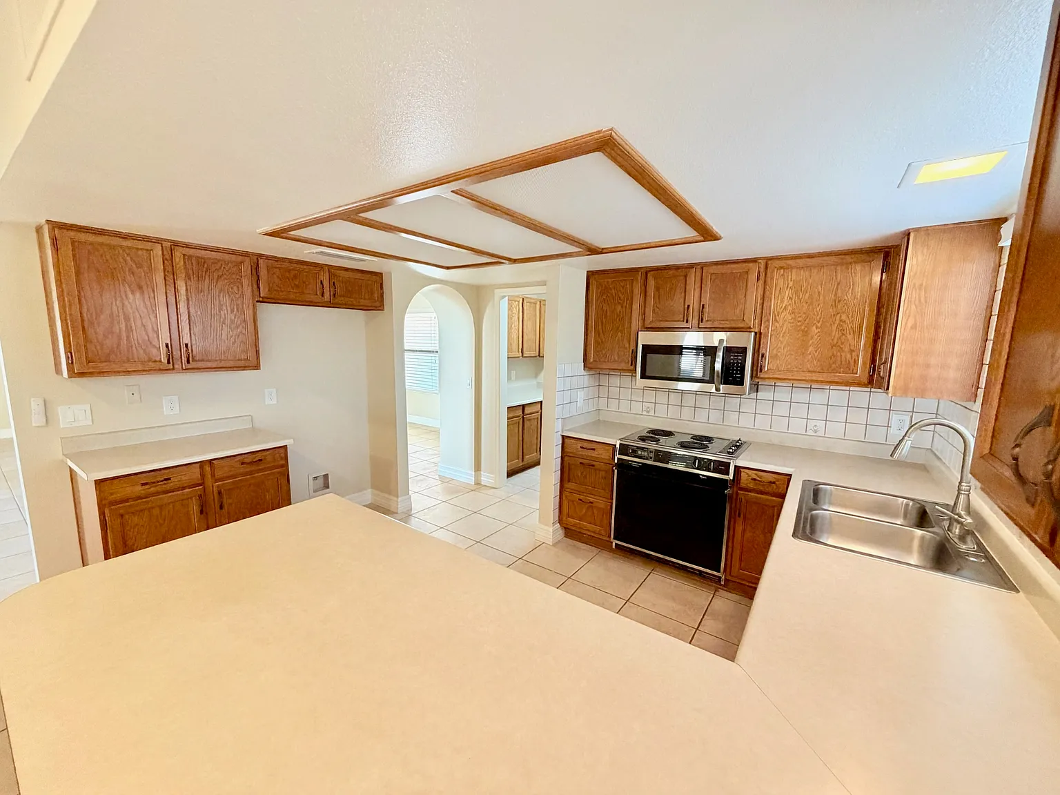 2 bed, 1653 sqft, $1,795 — Photo 3