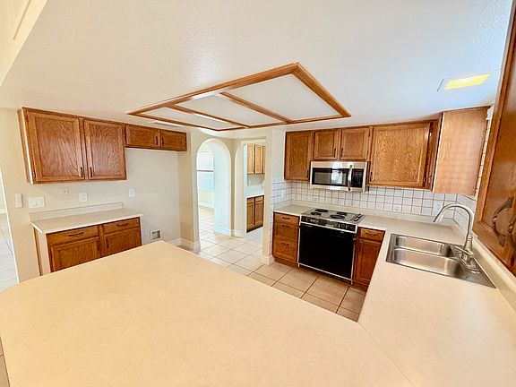 3rd image of 9856 W Rimrock Dr