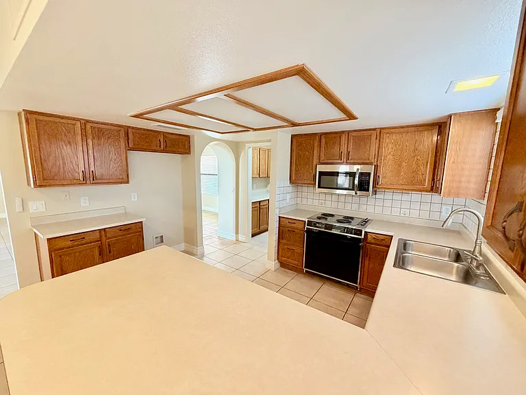 9856 W Rimrock Dr — Photo 3