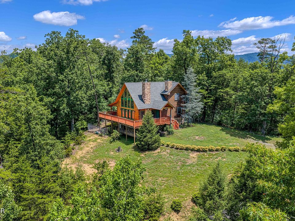 1st image of 1525 Mountain Trail Ln