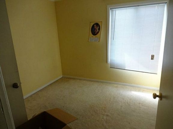 4th image of 226 Verano Dr