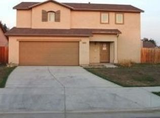 974 Warren St, Tulare, CA 93274