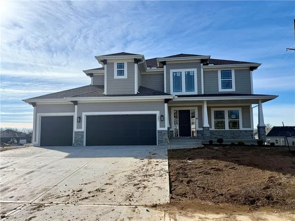 1007 Poplar Ln, Liberty, MO 64068