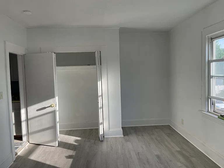 278 Campbell Ave #2 — Photo 6