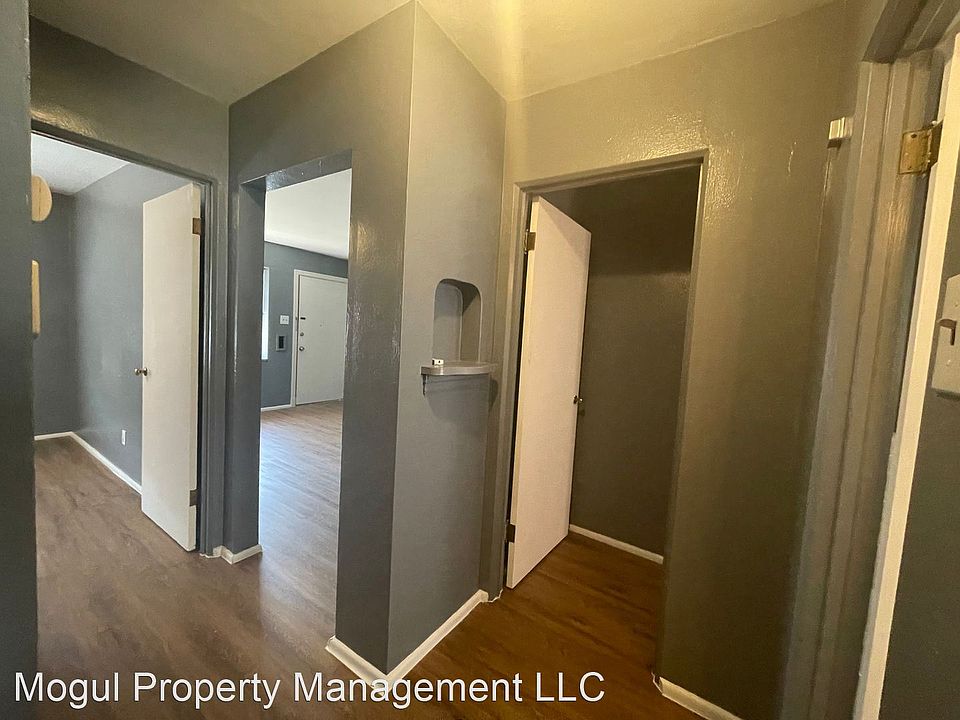1st image of 6156 S Grand Blvd #11248461