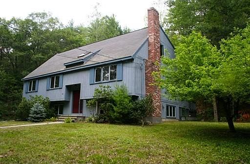 2nd image of 136 Seekonk St