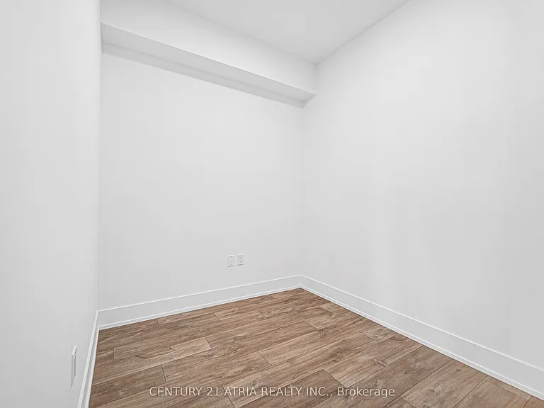 858 Dupont St #306 — Photo 17