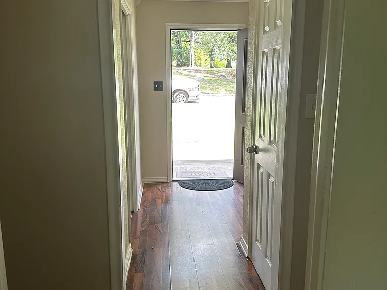 2124 Bandera Dr — Photo 19