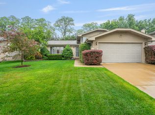 291 Georgetown Ave, Romeoville, IL 60446