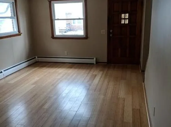 1224 15th St NW, Canton, OH 44703