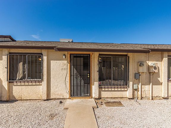 2nd image of 3646 N 69th Ave Unit 101