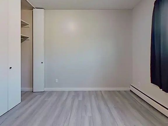 5th image of 107 Alder Dr #202