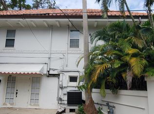 1650 Beach Dr NE #1/2, Saint Petersburg, FL 33704