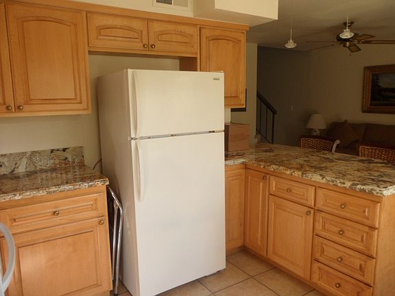 3rd image of 6175 Montecito Dr Unit 2
