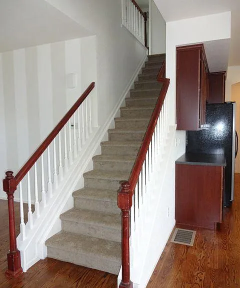 1848 Coach House Loop — Photo 11