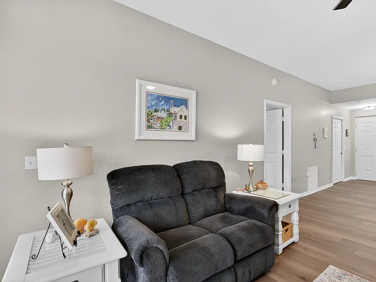 12505 McGregor Blvd #113 — Photo 14