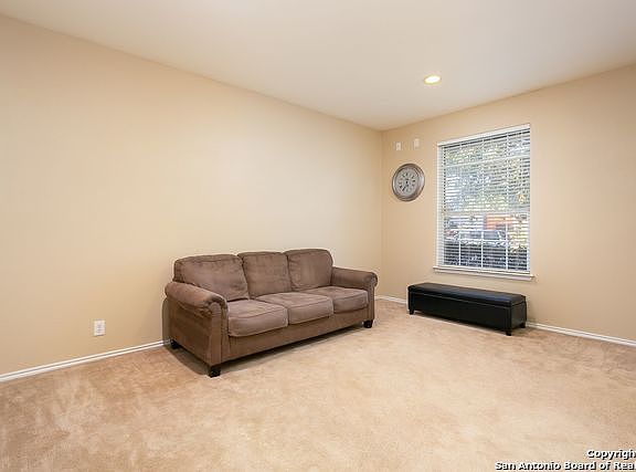 3rd image of 9063 Foxgrove Way