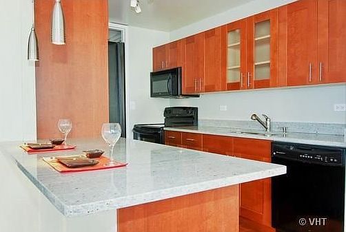 Open & Modern Kitchen