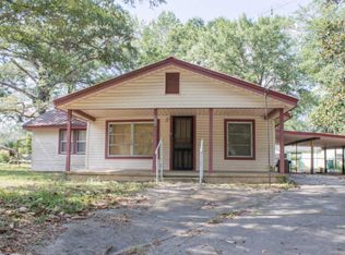 406 E Griffith Ave, Crestview, FL 32539