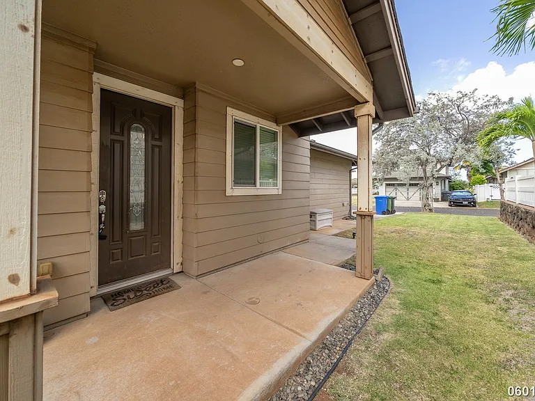 426 Malamalama St — Photo 4