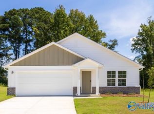 17850 Daniel Island Dr, Athens, AL 35611