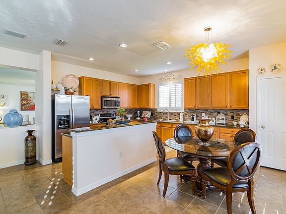 5th image of 3534 Harlequin Dr