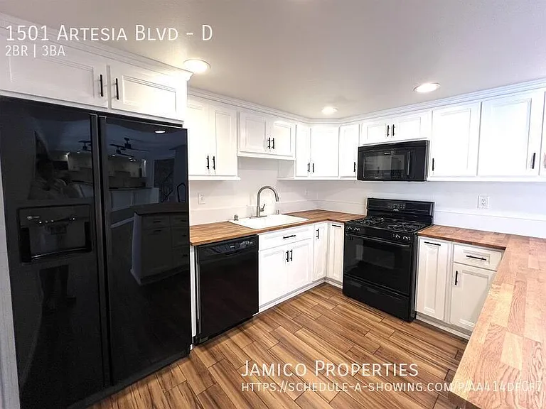 1501 Artesia Blvd #D — Photo 4