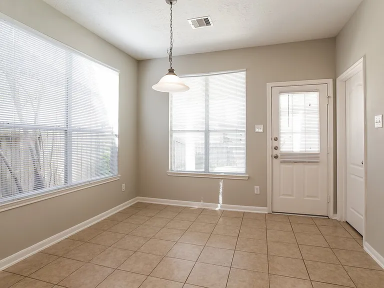 17251 Mitchell Pass Ln — Photo 5