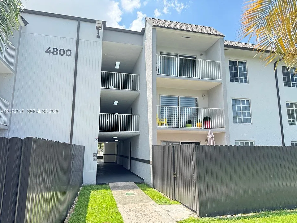 4800 NW 79th Ave #203